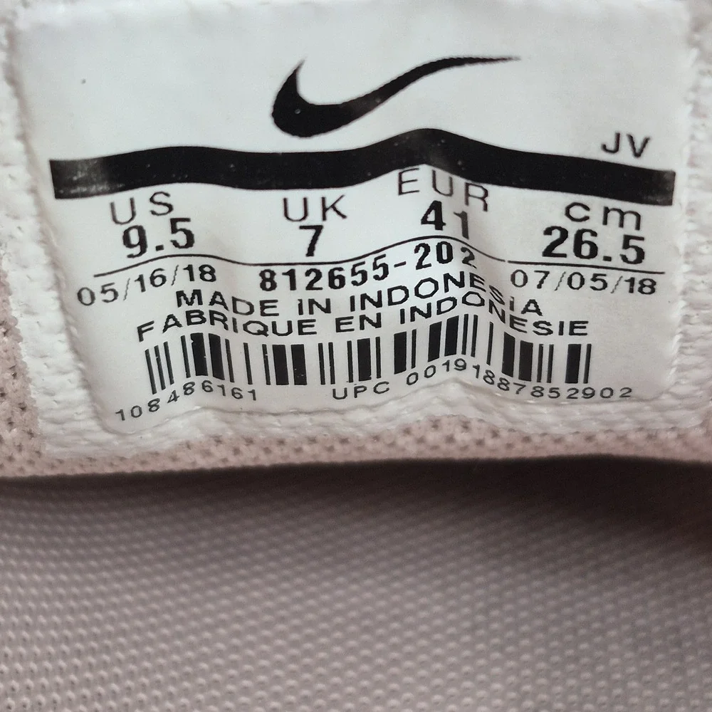 Nike Tanjun Shoes‎ Womens Size 9.5 Pink Mesh Knit Lightweight Running 812655-202
